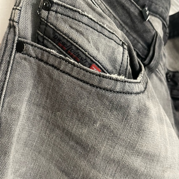 DIESEL JEANS Thavar slim/skinny SIZE 34 - Picture 5 of 16
